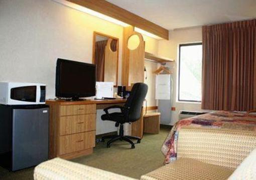 фото отеля Sleep Inn at TD Convention Center