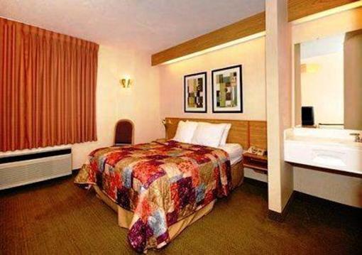 фото отеля Sleep Inn at TD Convention Center