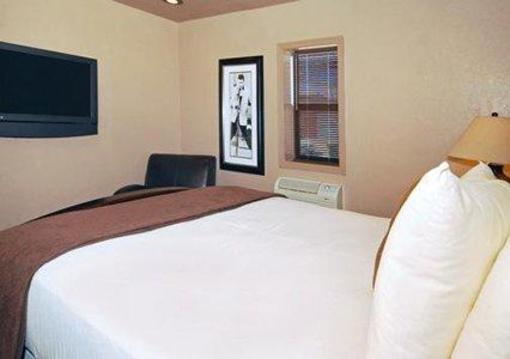 фото отеля Rodeway Inn & Suites Downtowner-Rte 66