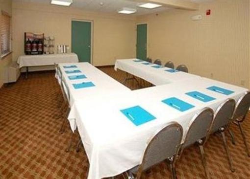 фото отеля Comfort Inn Oxon Hill