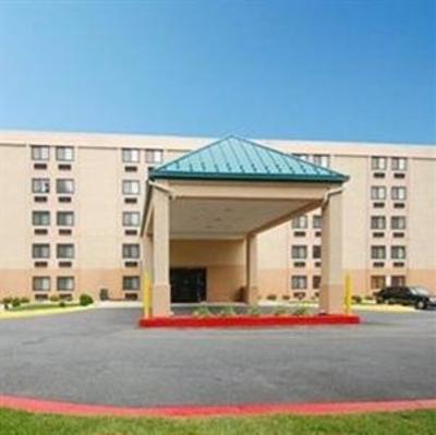 фото отеля Comfort Inn Oxon Hill