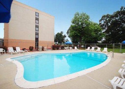 фото отеля Comfort Inn Oxon Hill