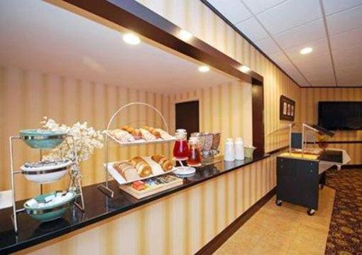 фото отеля Quality Inn Phenix City