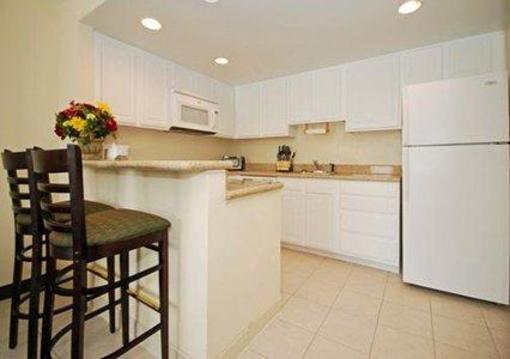 фото отеля Quality Inn Phenix City