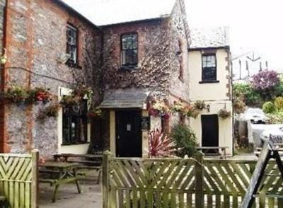 фото отеля The Manor Inn Galmpton Brixham