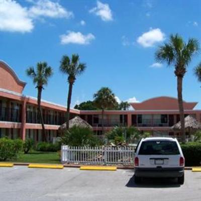 фото отеля Budget Inn Pinellas Park