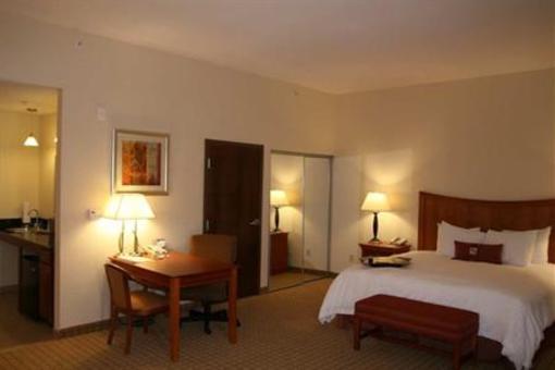 фото отеля Hampton Inn Norco-Corona-Eastvale