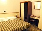 фото отеля Hotel Le Tre Stazioni Genoa