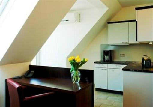 фото отеля Bed & Breakfast Airport