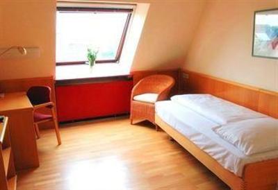 фото отеля Bed & Breakfast Airport