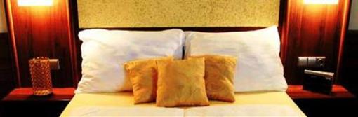 фото отеля Bed & Breakfast Airport