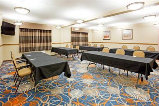 фото отеля Holiday Inn Express Onalaska