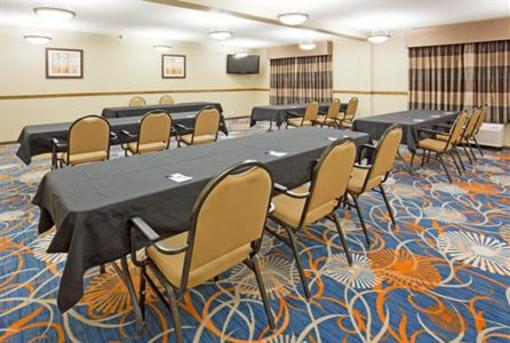 фото отеля Holiday Inn Express Onalaska
