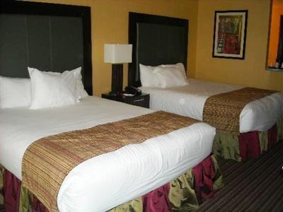 фото отеля Eastside Cannery Casino & Hotel