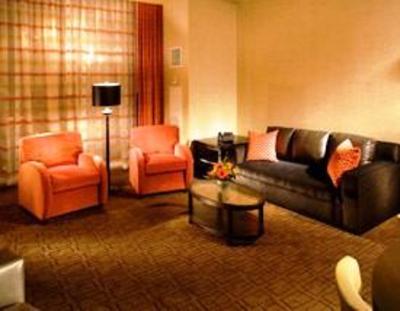 фото отеля Eastside Cannery Casino & Hotel