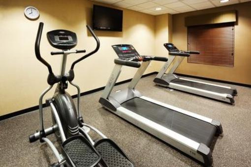 фото отеля Holiday Inn Express Hotel & Suites Matthews East