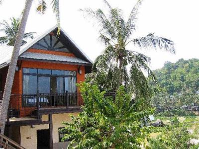 фото отеля Phitharom Phi Phi Resort