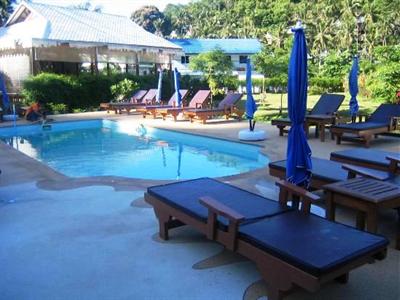 фото отеля Phitharom Phi Phi Resort