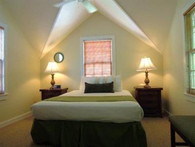 фото отеля Merlin Guesthouse Key West