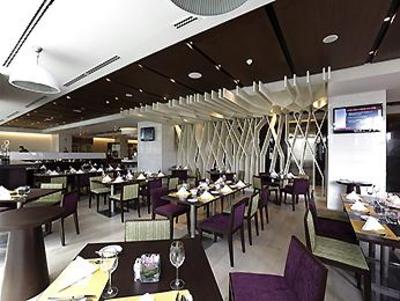фото отеля Novotel Saigon Centre