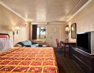 фото отеля Days Inn Downtown Riverwalk