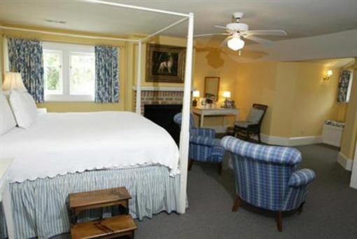 фото отеля Henderson Village Country Resort