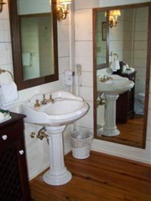 фото отеля Henderson Village Country Resort