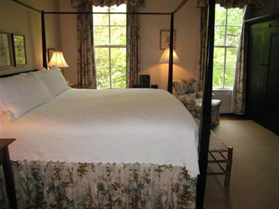 фото отеля Henderson Village Country Resort