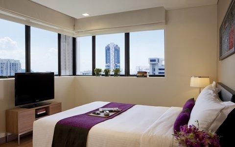 фото отеля 8 on Claymore Serviced Residences