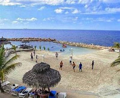 фото отеля Club Ambiance Hotel Runaway Bay