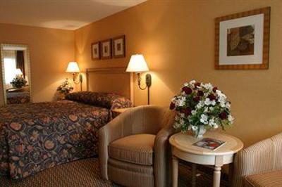фото отеля Accent Inn Kamloops