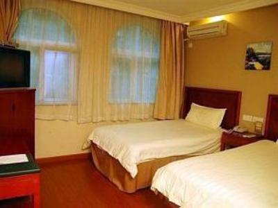фото отеля GreenTree Inn Yuanjialing Hotel Changsha