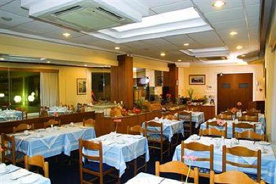 фото отеля Athens Cypria Hotel