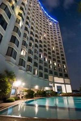 фото отеля Montien Riverside Hotel