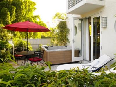фото отеля The Angler's Boutique Resort