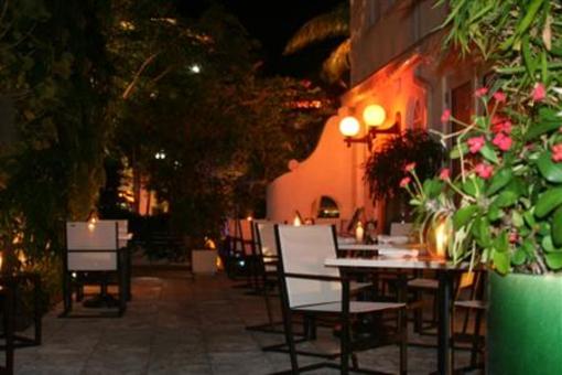 фото отеля The Angler's Boutique Resort