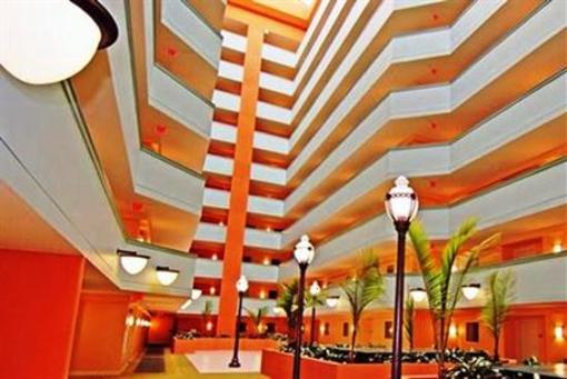 фото отеля Tilghman Beach Resort North Myrtle Beach