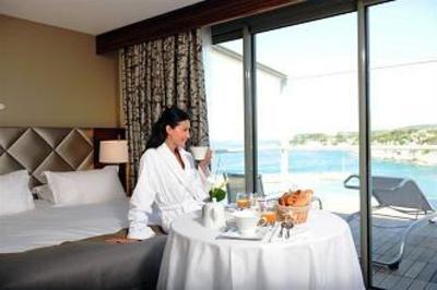 фото отеля Ile Rousse Hotel Thalazur Bandol