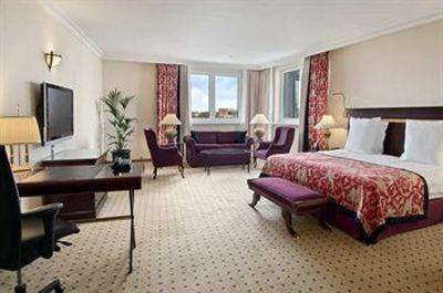 фото отеля Hilton Antwerp Hotel
