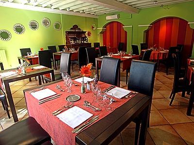 фото отеля Le Petit Manoir Logis
