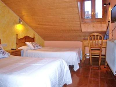 фото отеля Hostal San Juan Avila