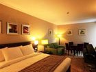 фото отеля Courtyard by Marriott London Gatwick Airport Hotel