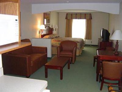 фото отеля Summer Bay's Crown Pointe Lodge