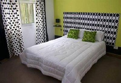 фото отеля Reyna Violeta Bed and Breakfast