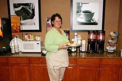 фото отеля Hampton Inn Pell City