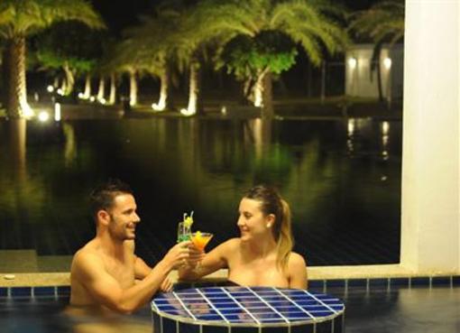 фото отеля Mango Beach Resort