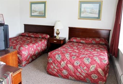 фото отеля Crows Nest Inn Tawas