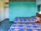 фото отеля Country Host Motel