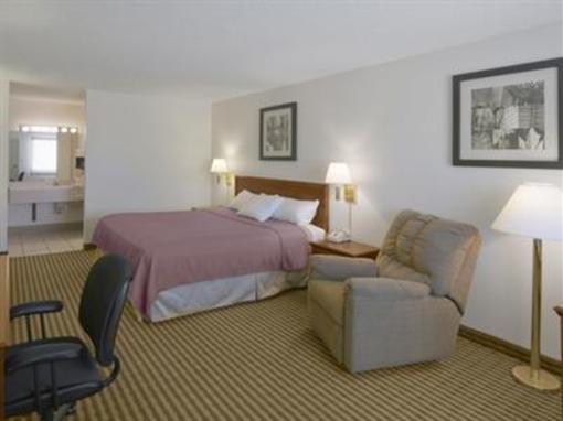фото отеля Americas Best Value Inn Ellsworth (Kansas)