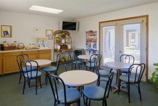 фото отеля Americas Best Value Inn Ellsworth (Kansas)